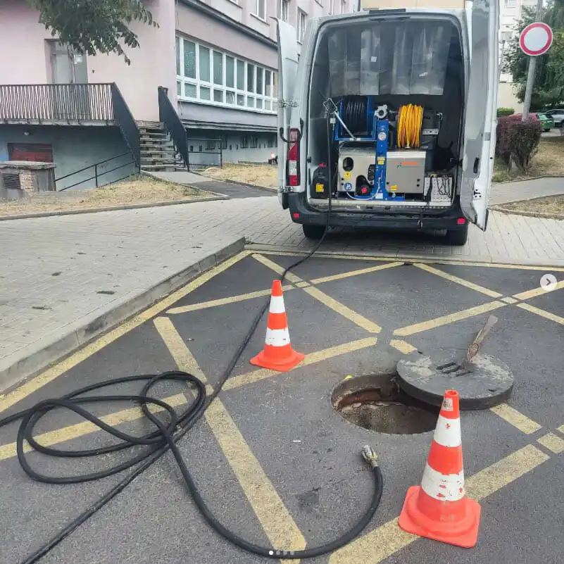 Zásah servisního vozidla